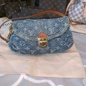 Louis Vuitton Denim Pleaty Pochette